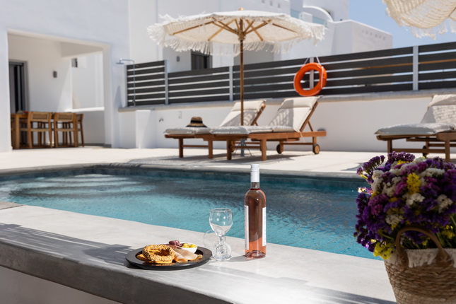 Villa with private pool in Naxos